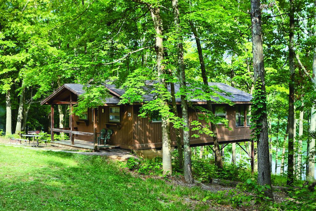 Burr Oak Lodge And Conference Center Glouster Camera foto